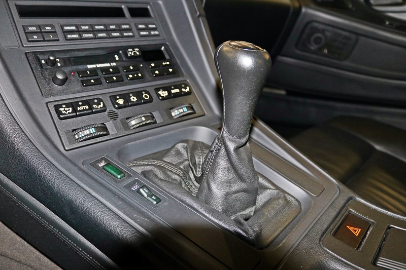 1992 BMW 850i 6 Speed Manual Gearbox.